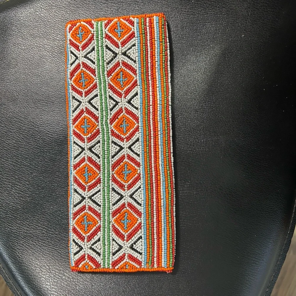 💗Aldo Multicolor Beaded Clutch - Picture 4 of 6